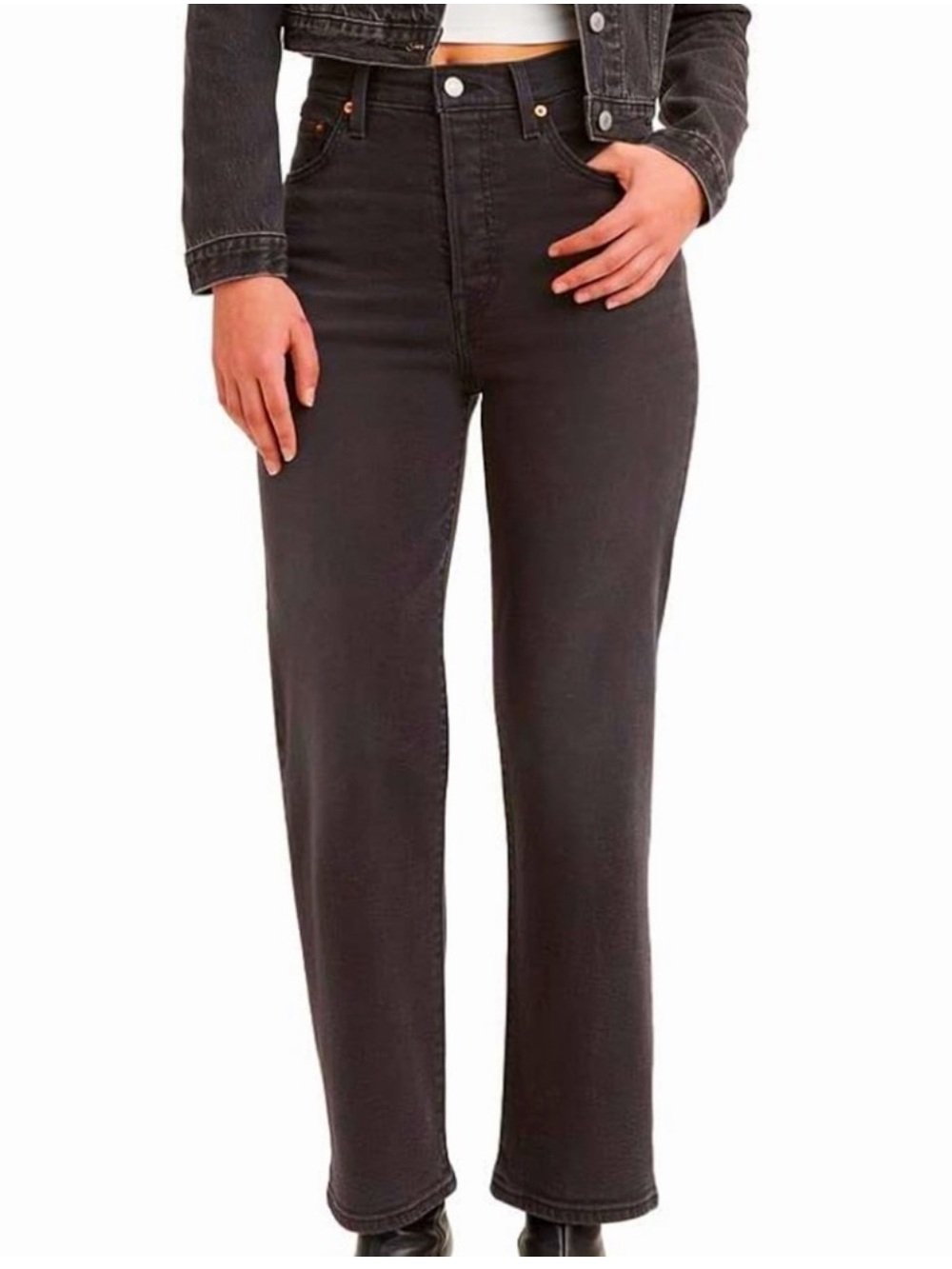 Levi’s Ribcage Straight Leg Jeans